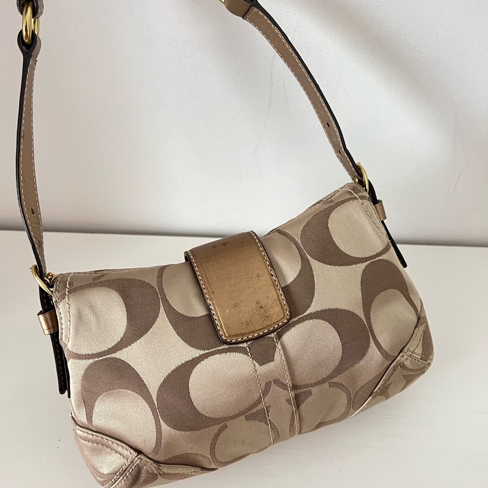 Coach Beige and Brown Shoulder Bag - Picture 3 of 11